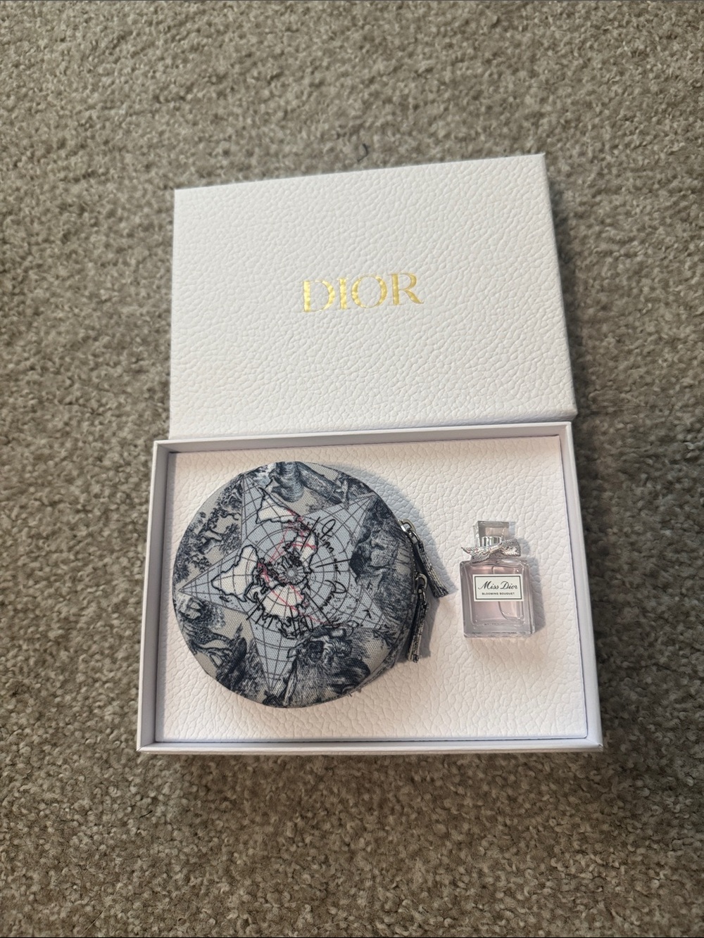 Dior Jewerly box  Blue and White with little perfume